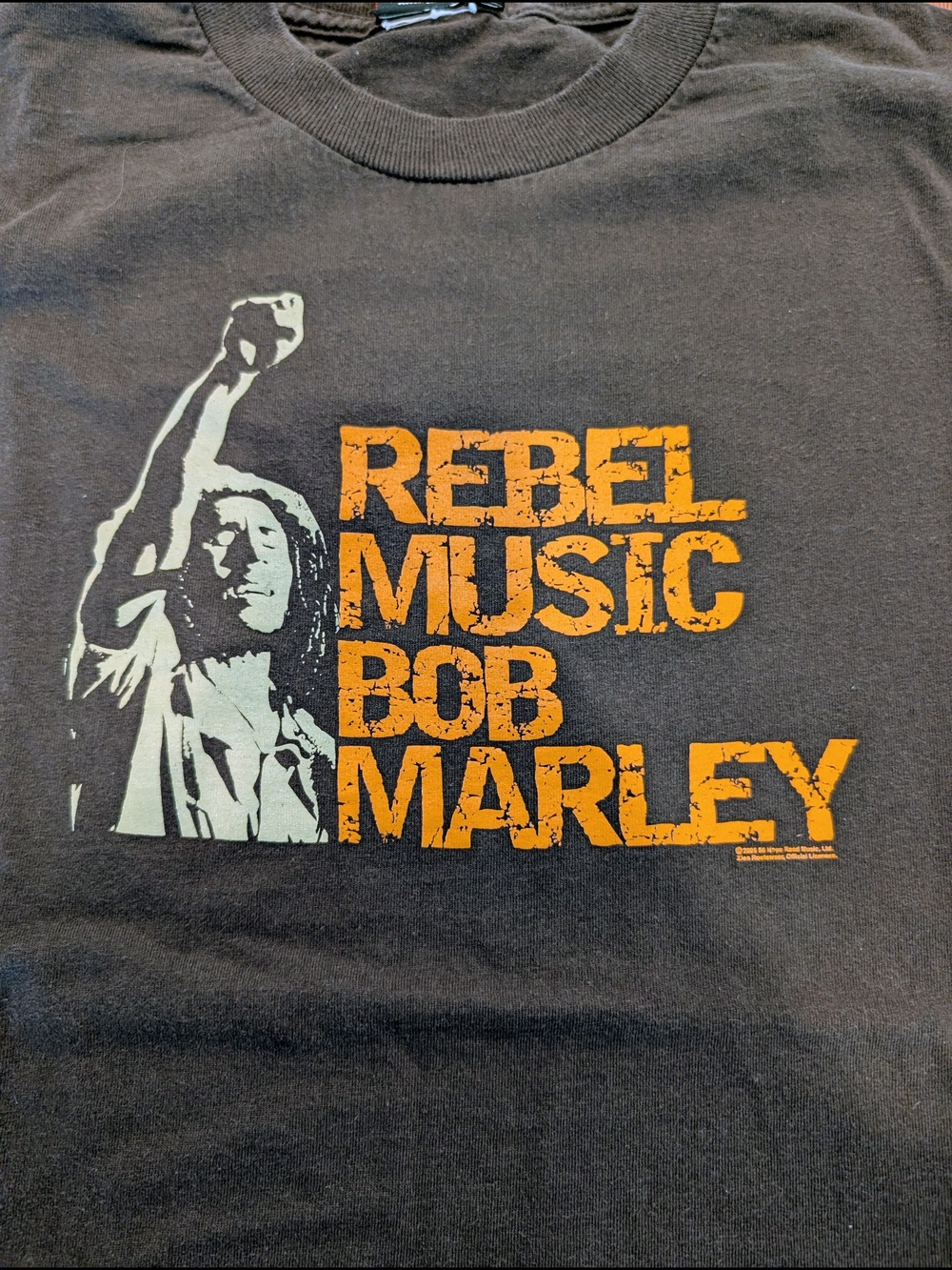 Bob Marley - A Tribute To Freedom Rebel Music T-shirt Large